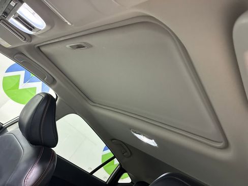 Certified 2025 Subaru Crosstrek 2.5i Limited w/ Crosstrek Mirror Package image 35