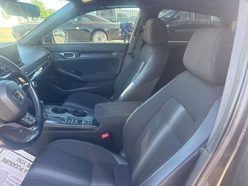 Used 2024 Honda Civic Sport image 9