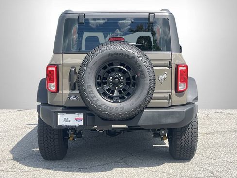 New 2026 Ford Bronco 2-Door AWD/4WD image 18