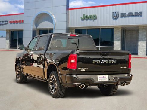 New 2026 RAM 1500 Laramie AWD/4WD image 4