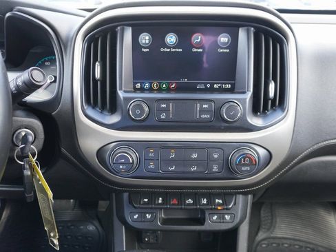 Used 2021 GMC Canyon Denali image 13