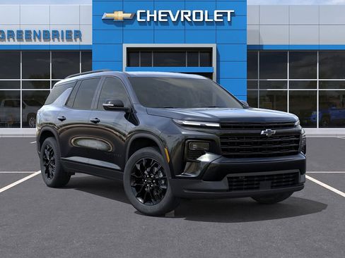New 2026 Chevrolet Traverse LT w/ Midnight/Sport Edition FWD image 7