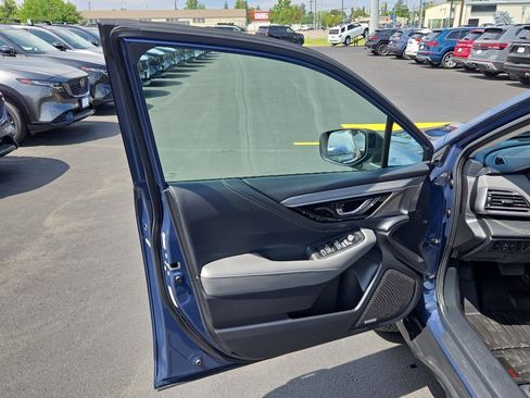 Used 2024 Subaru Outback Onyx Edition AWD/4WD image 11