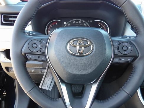 New 2025 Toyota RAV4 XLE image 16