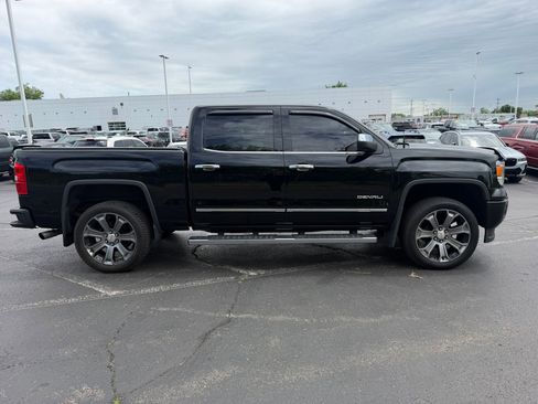 Used 2015 GMC Sierra 1500 Denali w/ Driver Alert Package AWD/4WD image 5