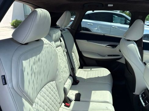 Used 2021 INFINITI QX50 Autograph w/ Premium White Leather Package AWD/4WD image 36