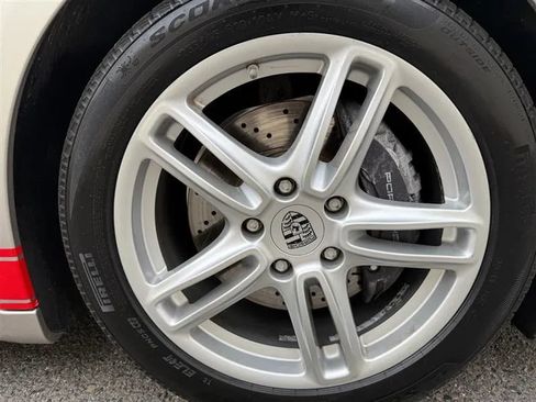 Used 2011 Porsche Panamera image 28