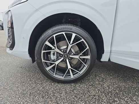 New 2026 Audi Q3 quattro 2.0T image 32