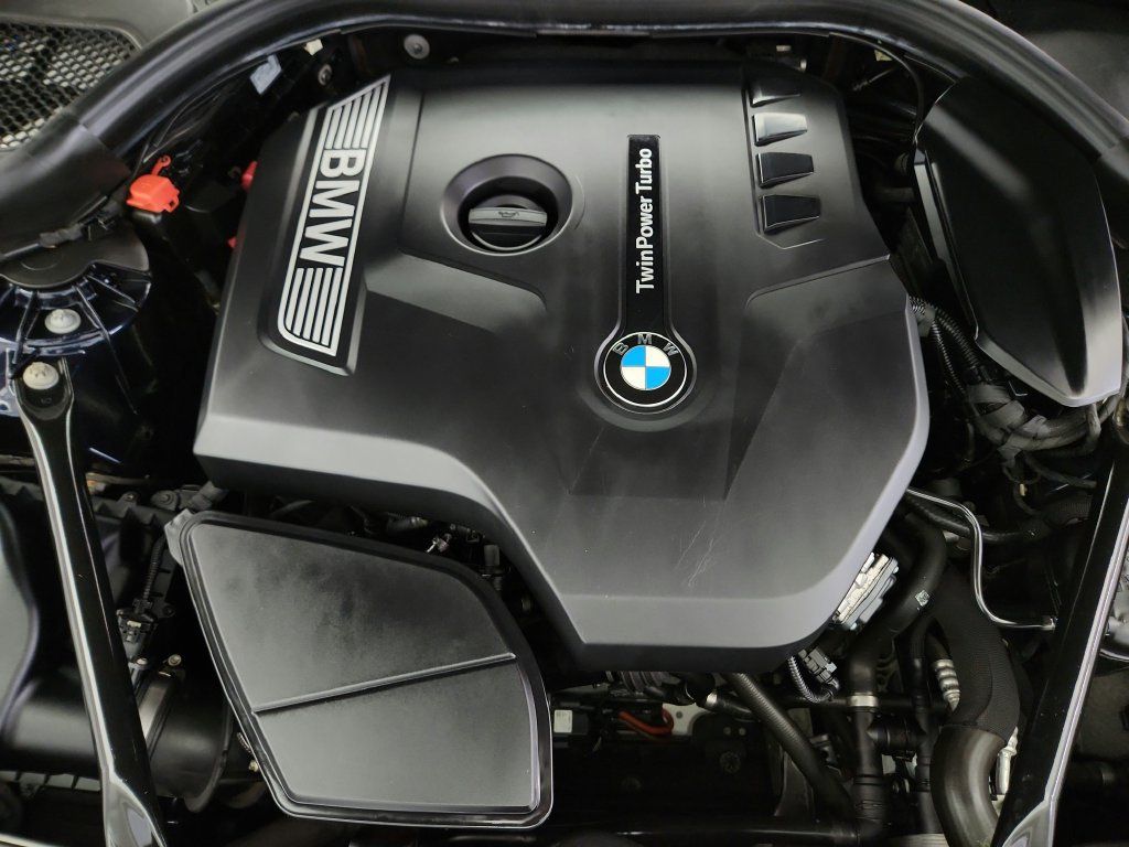 Used 2017 BMW 530i xDrive AWD/4WD image 38