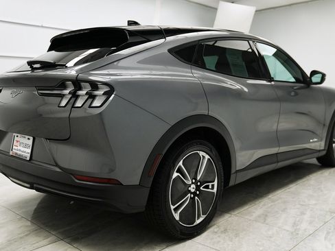 Used 2021 Ford Mustang Mach-E Select w/ Comfort/Appearance Package image 7