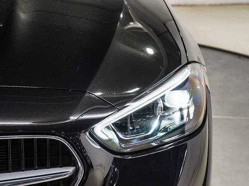 Used 2023 Mercedes-Benz C 300 Sedan image 7