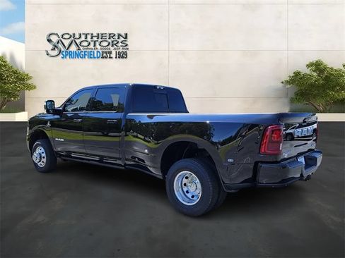 New 2026 RAM 3500 Laramie AWD/4WD image 3