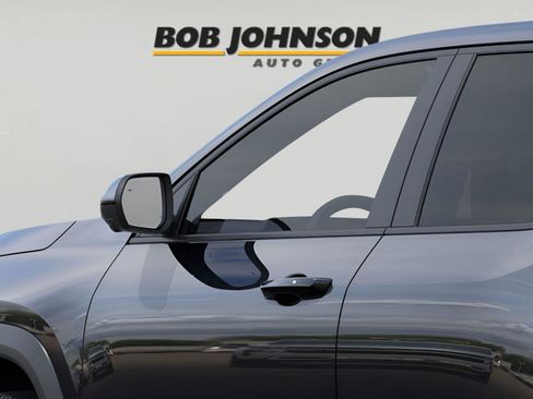 New 2026 Chevrolet Equinox LT w/ Convenience Package II image 12