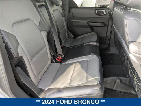 Certified 2024 Ford Bronco Everglades image 19