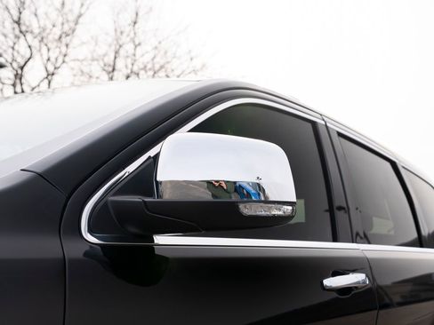 Used 2021 Jeep Grand Cherokee Limited image 17