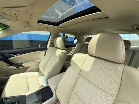 Used 2010 Acura TSX Sedan FWD image 9