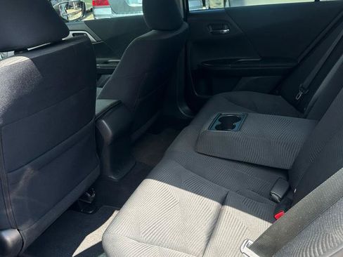 Used 2014 Honda Accord LX image 8