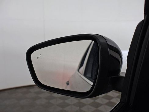 Used 2025 Ford Escape Platinum image 35