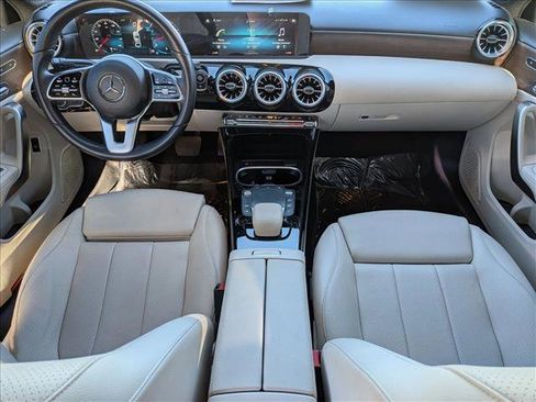 Certified 2022 Mercedes-Benz A 220 image 18