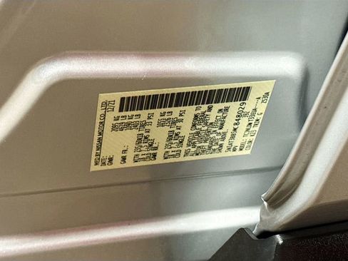 Used 2021 Nissan Rogue SV image 29