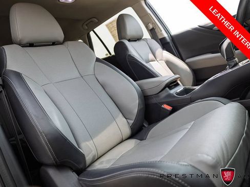 Used 2023 Subaru Outback Limited AWD/4WD image 4