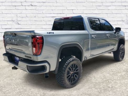 Used 2026 GMC Sierra 1500 Elevation w/ Preferred Package AWD/4WD image 4