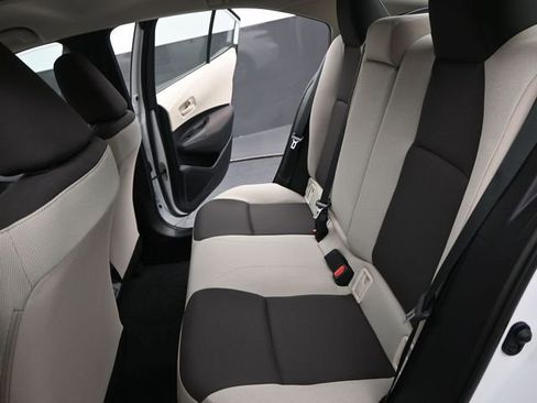 Used 2024 Toyota Corolla LE image 12