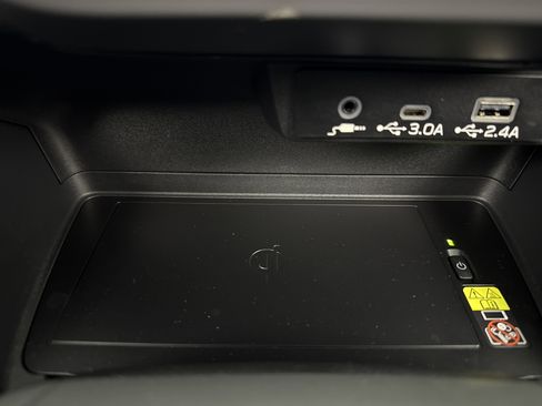 Used 2025 Subaru Crosstrek 2.5i Limited w/ Crosstrek Mirror Package image 35