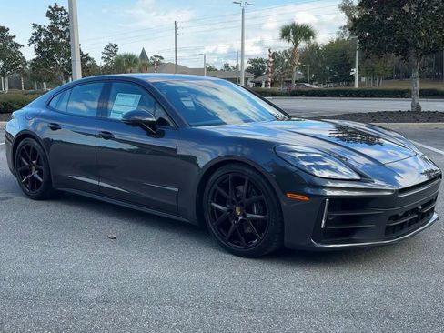 New 2026 Porsche Panamera 4 image 2