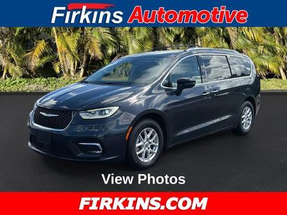 Used 2021 Chrysler Pacifica Touring-L