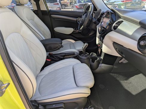 Used 2023 MINI Cooper S w/ Signature Upholstery Package image 14