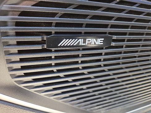 Used 2022 Jeep Wagoneer Series II image 11