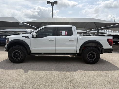 Used 2025 Ford F150 Raptor AWD/4WD image 2