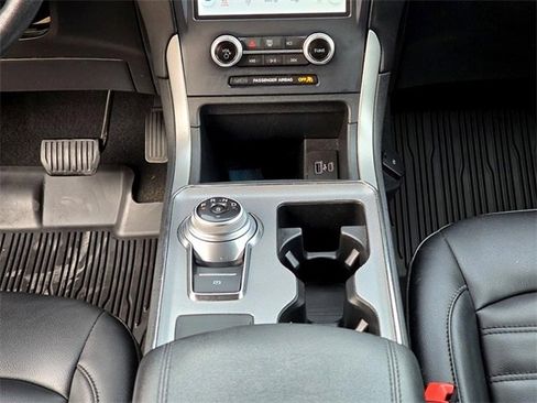 Used 2021 Ford Edge SEL w/ Convenience Package image 27