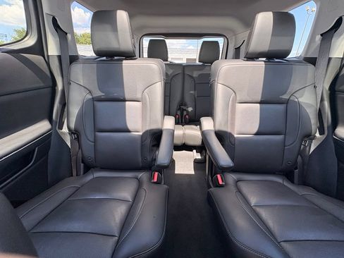 Used 2019 GMC Acadia SLT FWD image 30
