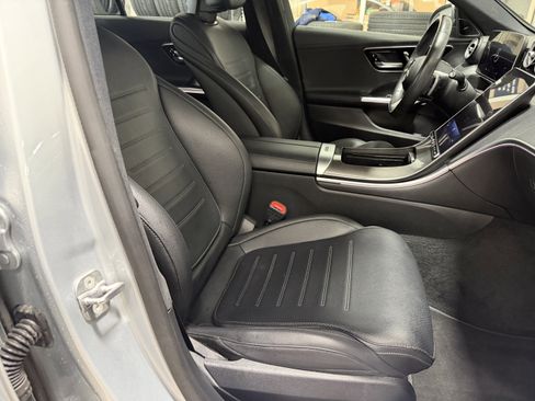 Used 2023 Mercedes-Benz C 300 Sedan image 21