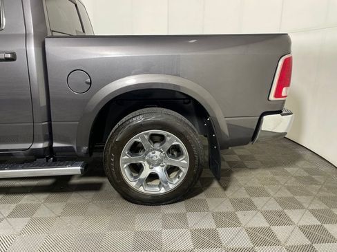 Used 2018 RAM 1500 Laramie w/ Convenience Group AWD/4WD image 5