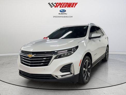 Used 2022 Chevrolet Equinox Premier image 3