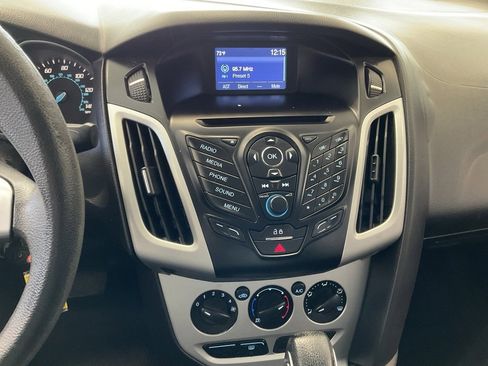 Used 2014 Ford Focus SE image 15