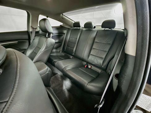 Used 2011 Honda Accord EX-L image 24