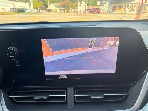 New 2026 Chevrolet Trax RS w/ Sunroof Package FWD image 22