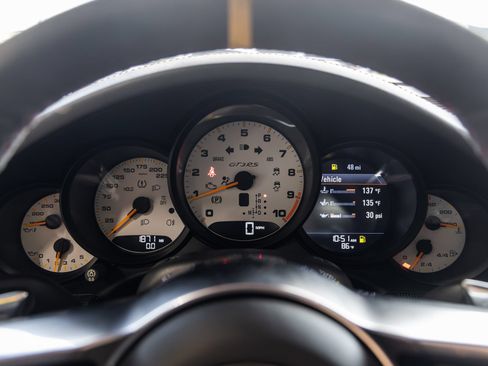 Certified 2016 Porsche 911 GT3 RS RWD image 35
