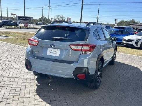 Used 2018 Subaru Crosstrek 2.0i Premium w/ Eyesight System image 6