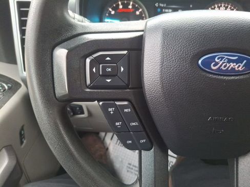 Used 2020 Ford F150 XLT w/ Heavy-Duty Payload Package image 15