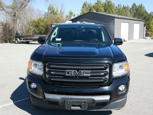 Used 2019 GMC Canyon SLE w/ Elevation Edition image 2