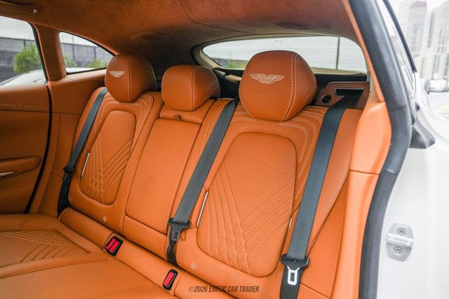 Used 2021 Aston Martin DBX AWD/4WD image 42