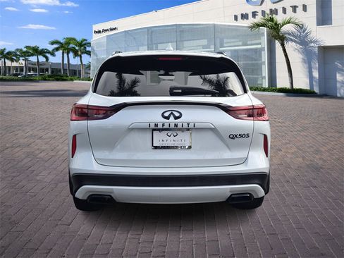 Certified 2024 INFINITI QX50 Sport image 6