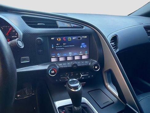 Used 2016 Chevrolet Corvette Z06 w/ 2LZ Preferred Equipment Group image 24