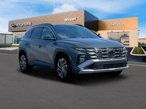 New 2025 Hyundai Tucson Limited AWD/4WD image 11