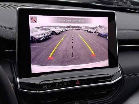 Certified 2022 Jeep Compass High Altitude image 23